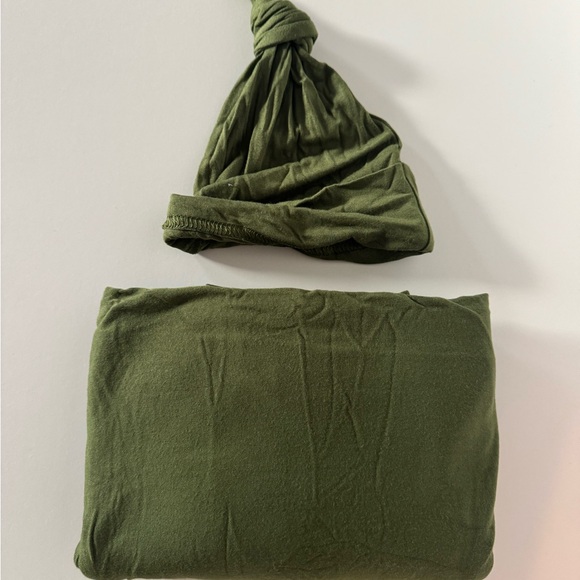 Spearmint love hat and swaddle set - Picture 1 of 1